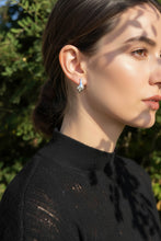 Load image into Gallery viewer, Lyra Hoops Silver