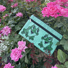 Load image into Gallery viewer, Recycled Feed Bag - Double Zip Case